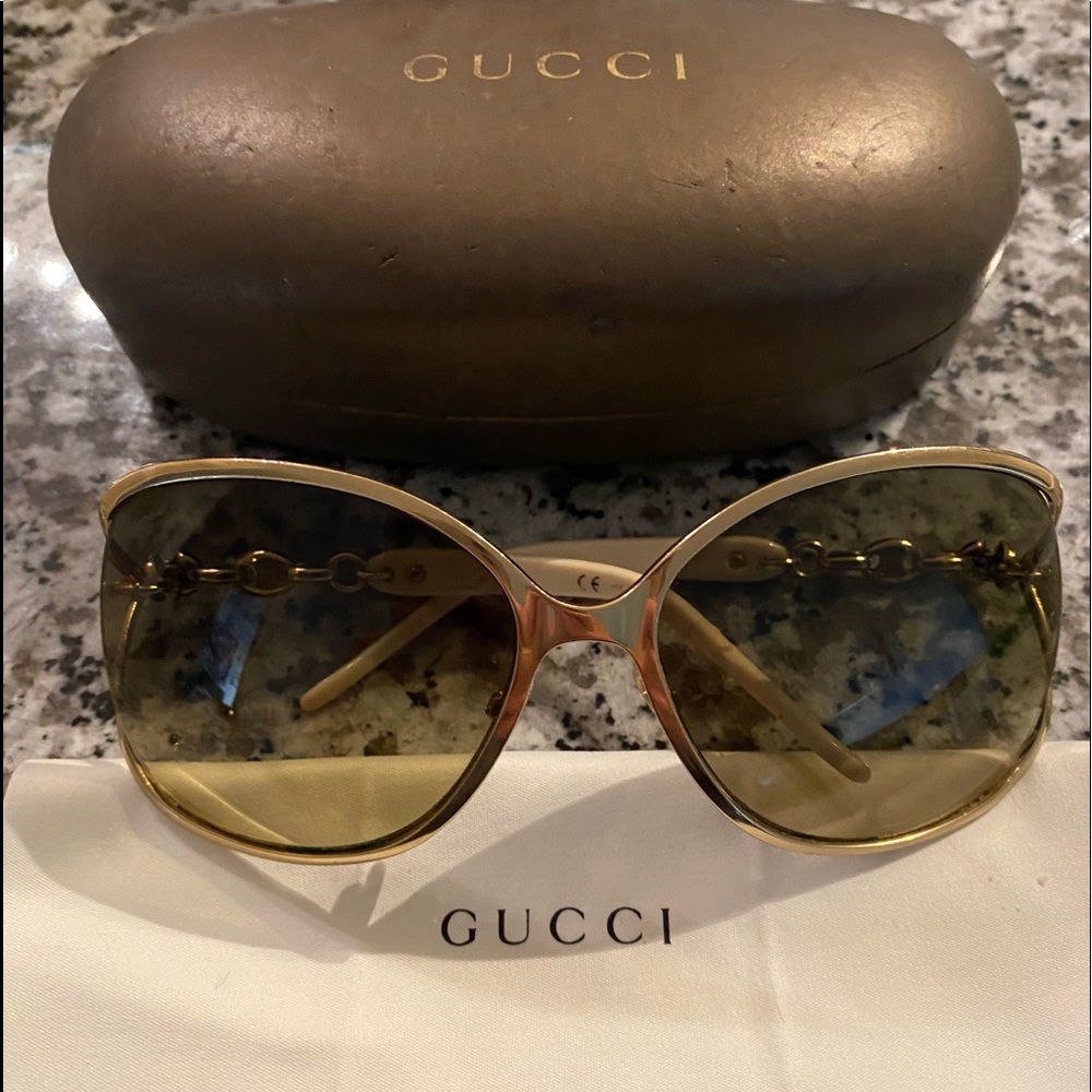 Beautiful Authentic Gucci Sunglasses-White frame with gold